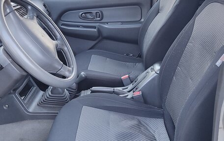 Mitsubishi L200 III рестайлинг, 2006 год, 780 000 рублей, 25 фотография