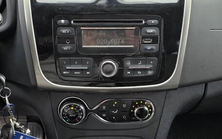 Renault Sandero II рестайлинг, 2016 год, 880 000 рублей, 19 фотография