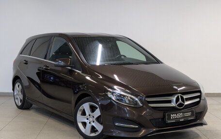 Mercedes-Benz B-Класс, 2015 год, 1 450 000 рублей, 3 фотография