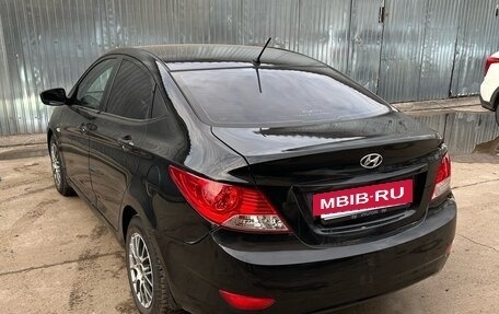 Hyundai Solaris II рестайлинг, 2013 год, 535 000 рублей, 7 фотография