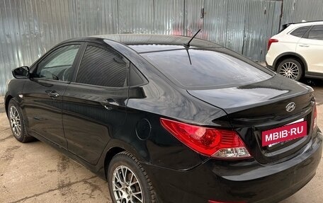 Hyundai Solaris II рестайлинг, 2013 год, 535 000 рублей, 10 фотография