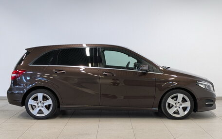 Mercedes-Benz B-Класс, 2015 год, 1 450 000 рублей, 4 фотография