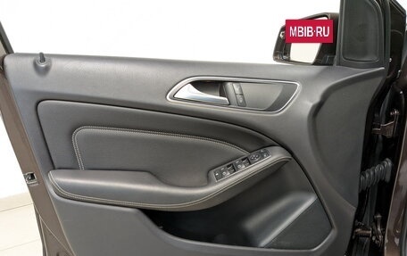 Mercedes-Benz B-Класс, 2015 год, 1 450 000 рублей, 19 фотография