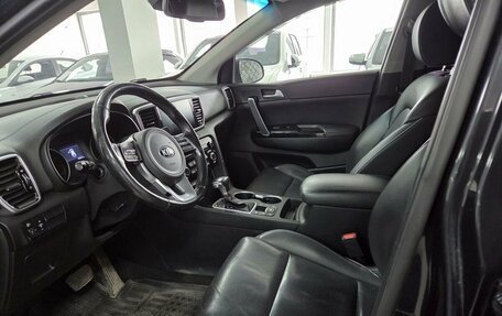 KIA Sportage IV рестайлинг, 2021 год, 2 499 000 рублей, 8 фотография