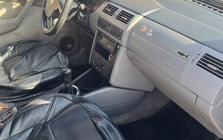 Volkswagen Pointer, 2004 год, 100 000 рублей, 5 фотография