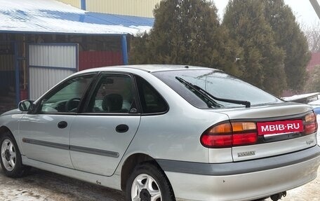 Renault Laguna II, 1999 год, 300 000 рублей, 3 фотография