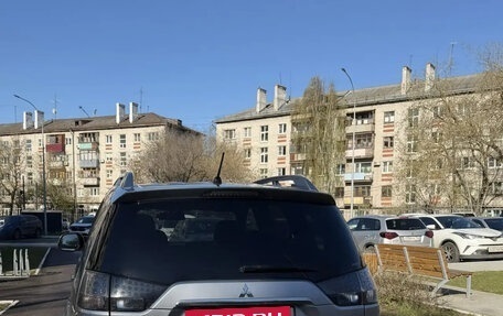 Mitsubishi Outlander III рестайлинг 3, 2008 год, 1 300 000 рублей, 4 фотография