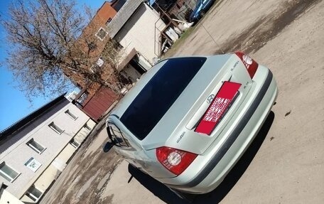 Hyundai Elantra III, 2005 год, 16 фотография