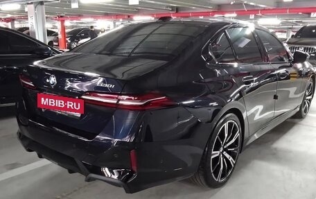 BMW 5 серия, 2023 год, 7 290 000 рублей, 4 фотография