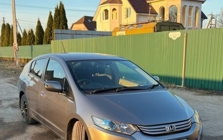 Honda Insight II рестайлинг, 2009 год, 1 050 000 рублей, 3 фотография