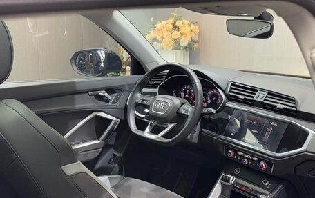 Audi Q3, 2021 год, 2 250 000 рублей, 11 фотография