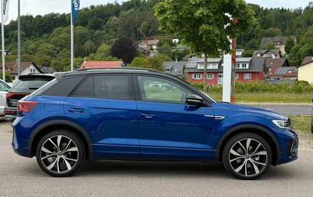 Volkswagen T-Roc I, 2024 год, 4 362 859 рублей, 3 фотография