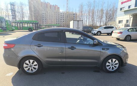 KIA Rio III рестайлинг, 2012 год, 700 000 рублей, 2 фотография