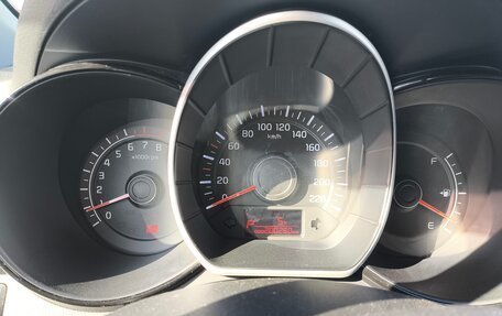 KIA Rio III рестайлинг, 2012 год, 700 000 рублей, 5 фотография