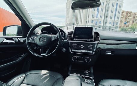 Mercedes-Benz GLE, 2017 год, 4 690 000 рублей, 12 фотография