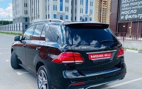 Mercedes-Benz GLE, 2017 год, 4 690 000 рублей, 10 фотография