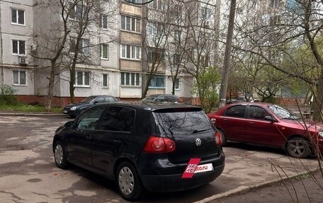 Volkswagen Golf V, 2004 год, 480 000 рублей, 4 фотография
