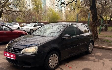 Volkswagen Golf V, 2004 год, 480 000 рублей, 2 фотография