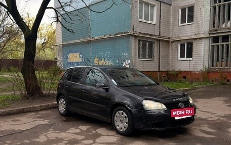 Volkswagen Golf V, 2004 год, 480 000 рублей, 3 фотография