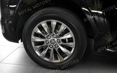 Toyota Land Cruiser, 2022 год, 18 490 000 рублей, 6 фотография