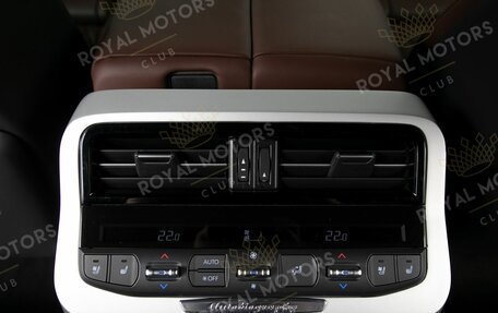 Toyota Land Cruiser, 2022 год, 18 490 000 рублей, 22 фотография