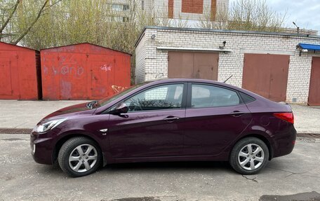 Hyundai Solaris II рестайлинг, 2012 год, 870 000 рублей, 3 фотография