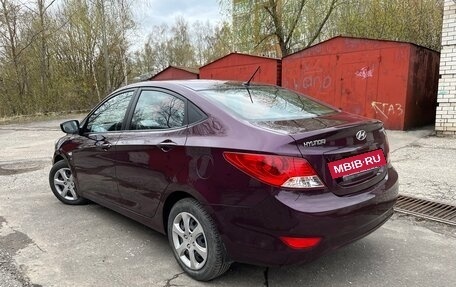 Hyundai Solaris II рестайлинг, 2012 год, 870 000 рублей, 9 фотография