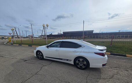 Lexus ES VII, 2020 год, 4 100 000 рублей, 1 фотография