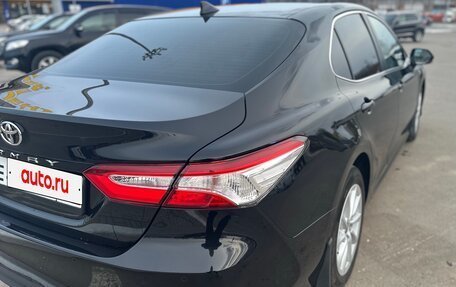 Toyota Camry, 2022 год, 2 690 000 рублей, 4 фотография