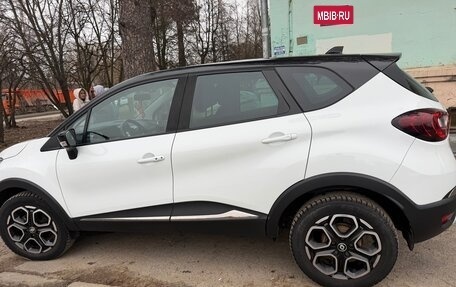 Renault Kaptur I рестайлинг, 2021 год, 1 680 000 рублей, 5 фотография