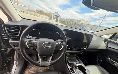Lexus NX, 2021 год, 5 800 000 рублей, 14 фотография