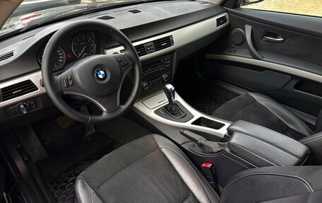 BMW 3 серия, 2010 год, 1 350 000 рублей, 25 фотография