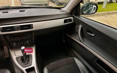 BMW 3 серия, 2010 год, 1 350 000 рублей, 24 фотография