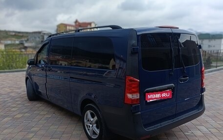 Mercedes-Benz Vito, 2019 год, 3 000 000 рублей, 3 фотография