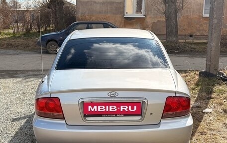 Hyundai Sonata IV рестайлинг, 2004 год, 580 000 рублей, 5 фотография