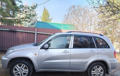 Toyota RAV4, 2001 год, 550 000 рублей, 2 фотография