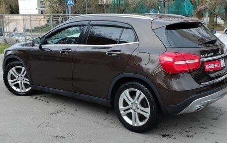 Mercedes-Benz GLA, 2016 год, 2 000 000 рублей, 3 фотография