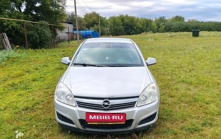 Opel Astra H, 2010 год, 450 000 рублей, 1 фотография