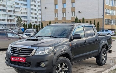 Toyota Hilux VII, 2013 год, 1 780 000 рублей, 1 фотография