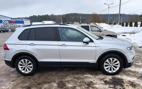Volkswagen Tiguan II, 2017 год, 1 570 000 рублей, 2 фотография