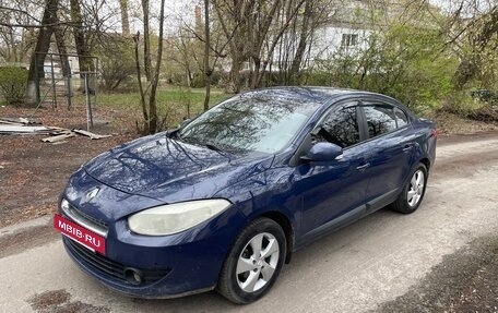 Renault Fluence I, 2010 год, 450 000 рублей, 2 фотография