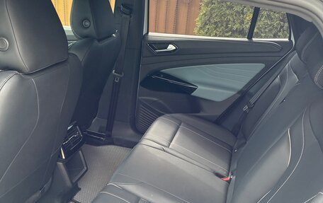 Volkswagen ID.4, 2022 год, 2 890 000 рублей, 6 фотография