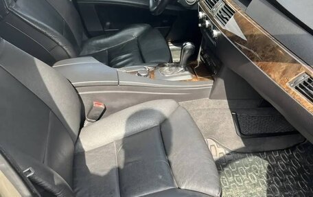 BMW 5 серия, 2006 год, 1 190 000 рублей, 6 фотография