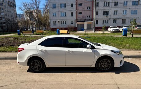 Toyota Corolla, 2015 год, 1 650 000 рублей, 4 фотография