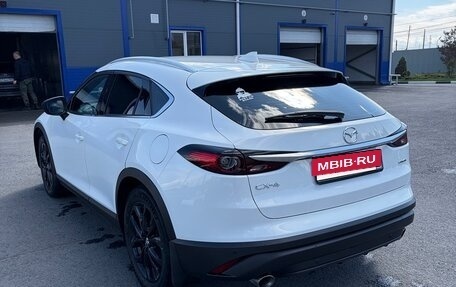 Mazda CX-4, 2023 год, 3 050 000 рублей, 6 фотография