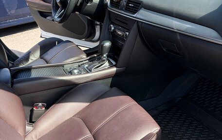 Mazda CX-4, 2023 год, 3 050 000 рублей, 14 фотография