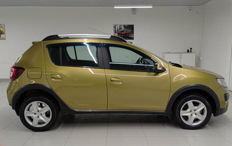 Renault Sandero II рестайлинг, 2016 год, 969 000 рублей, 8 фотография