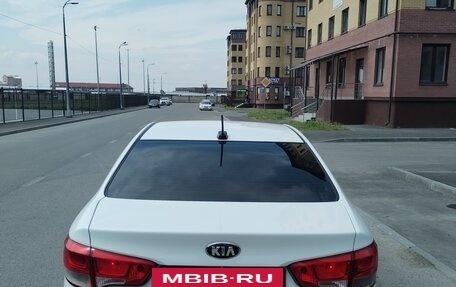 KIA Rio III рестайлинг, 2017 год, 880 000 рублей, 3 фотография