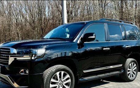 Toyota Land Cruiser 200, 2016 год, 7 000 000 рублей, 5 фотография