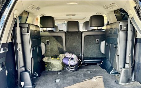 Toyota Land Cruiser 200, 2016 год, 7 000 000 рублей, 11 фотография